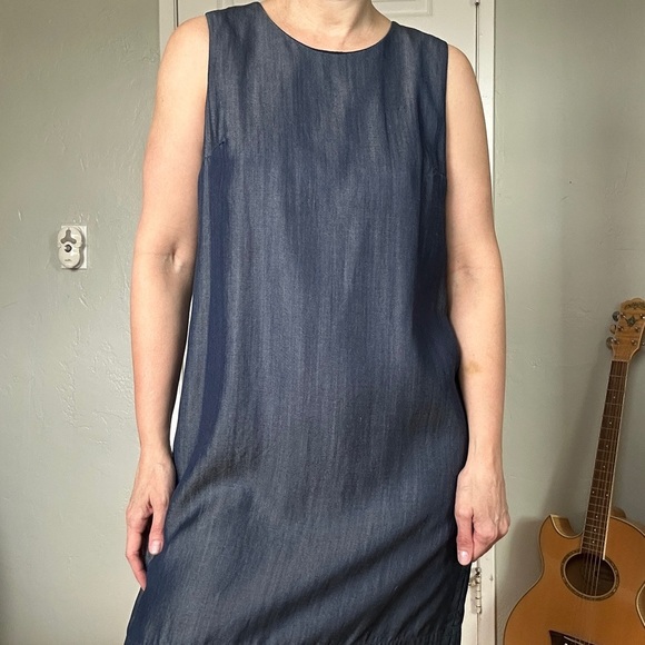 3/$20 GAP mini dress, denim-like fabric, size medium - Picture 3 of 10